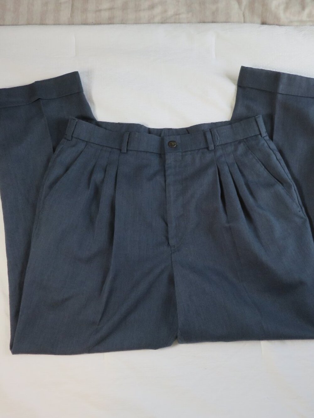 Thomson New Classics Comfort Stretch Slacks Mens size 34 Dress Pants Navy Blue
